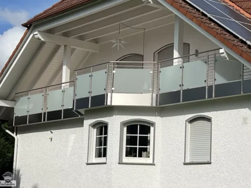 Flachstahl Balkongelaender Edelstahlhandlauf