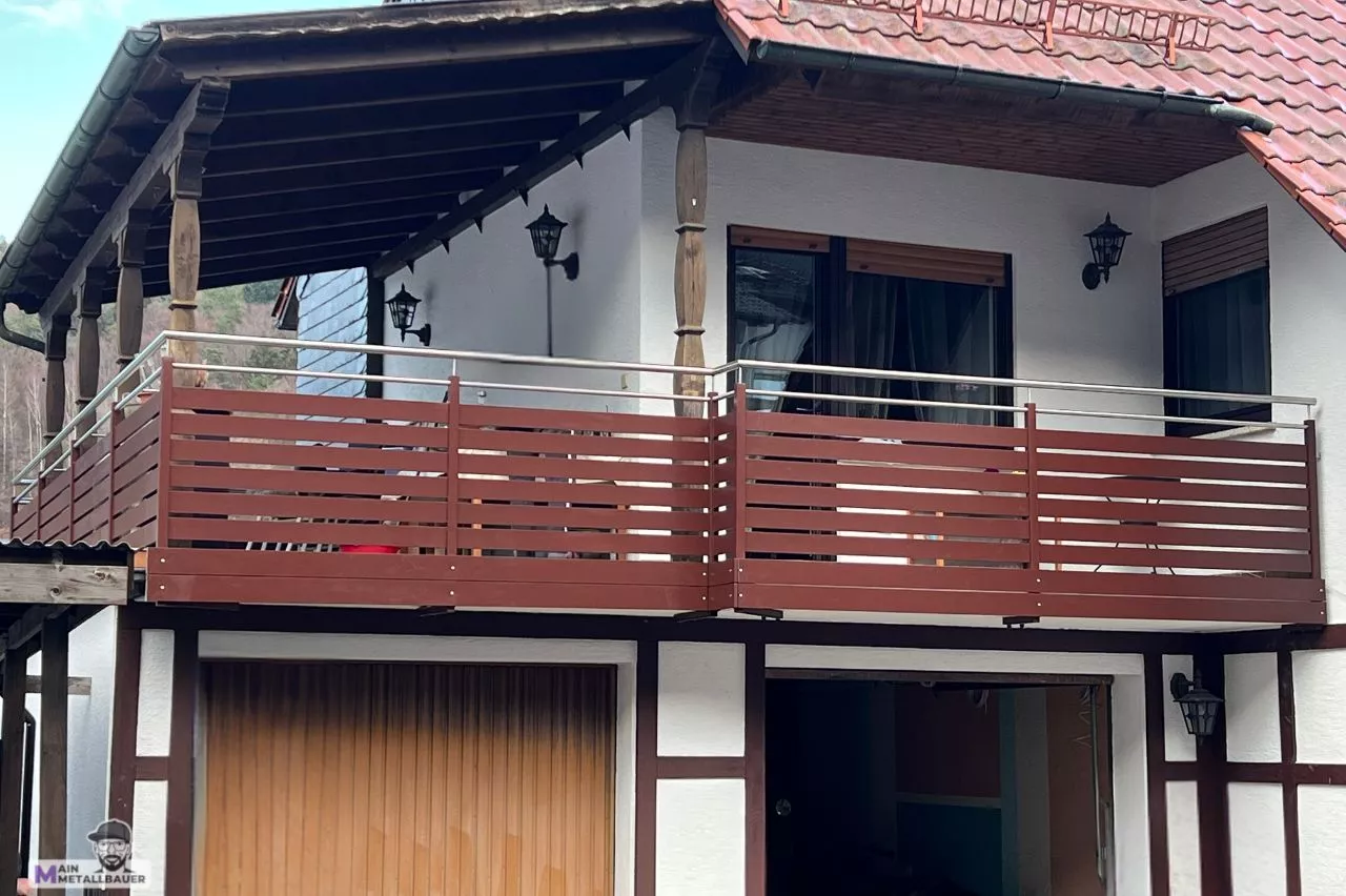 Aluminiumgelaender-pulverbeschichtet-edelstahlhandlauf