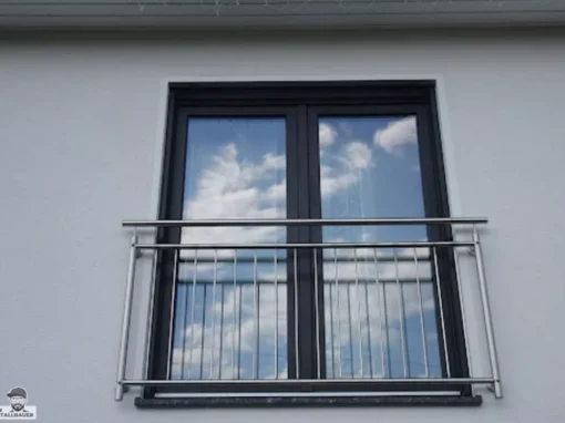 Franzoesischer Balkon Aus Edelstahl