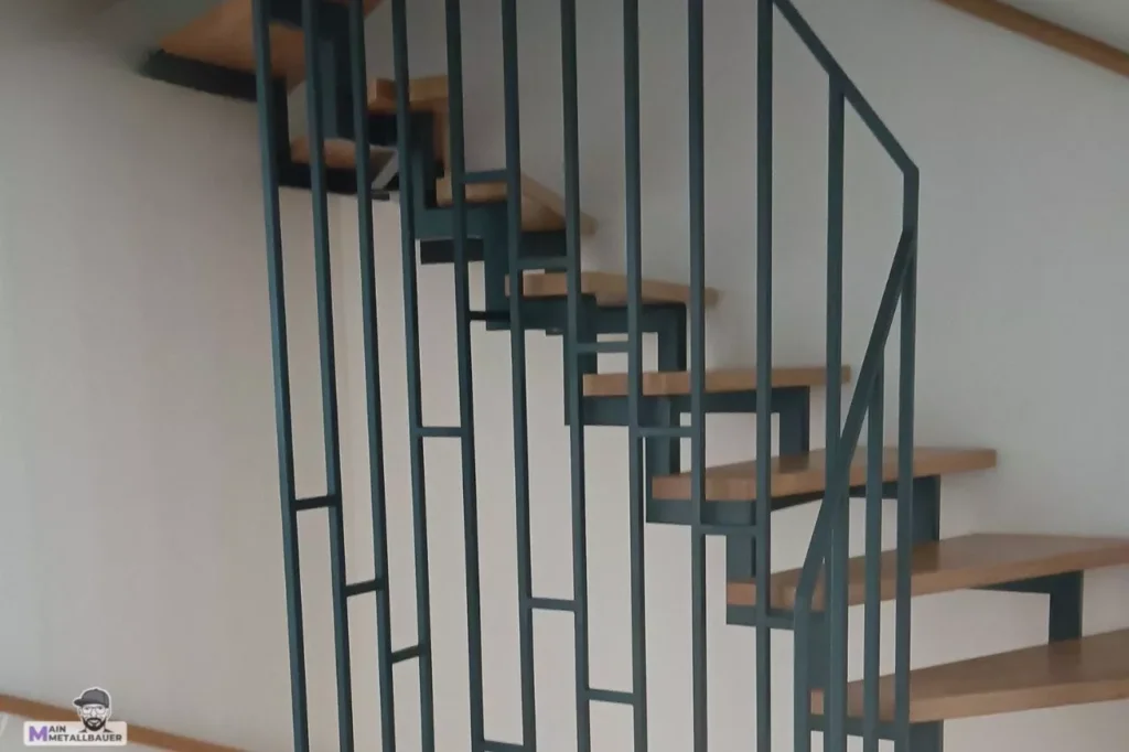 Harfengelaender aus Rechteckrohr