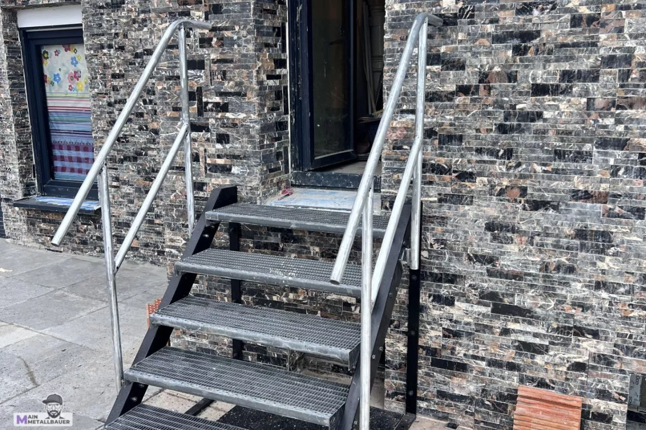 Industrietreppe und Industriegelaender