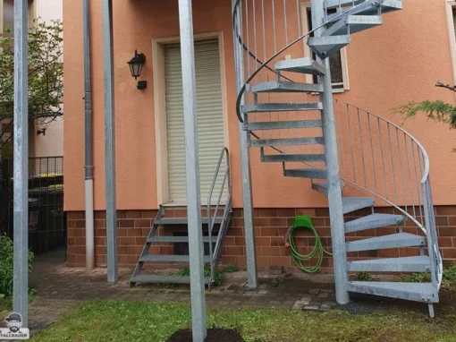 Spindeltreppe inkl Anbaubalkon
